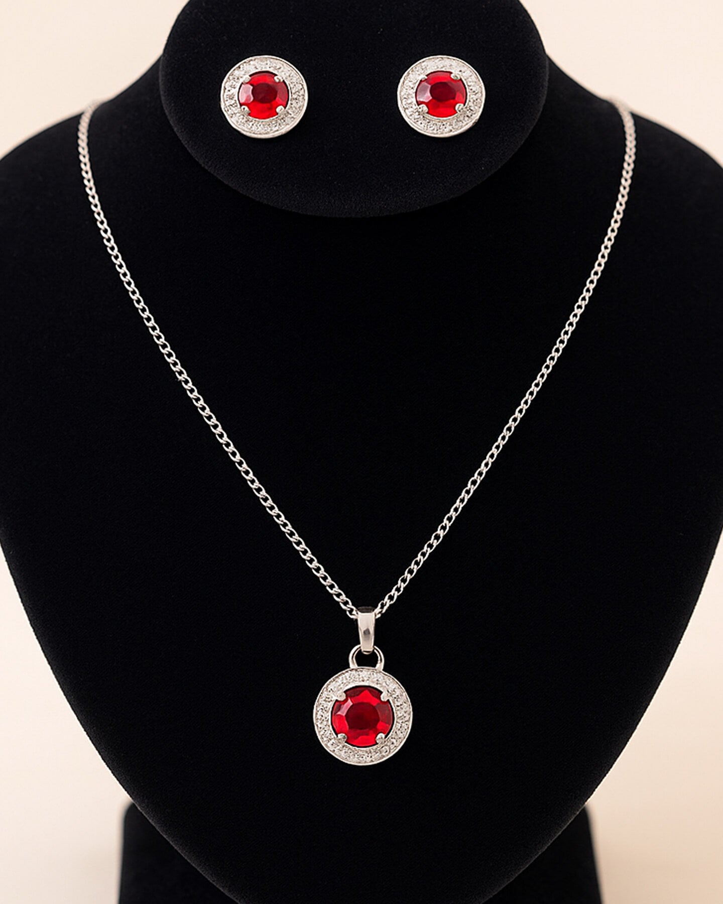 CrimsonGleam Silver Set